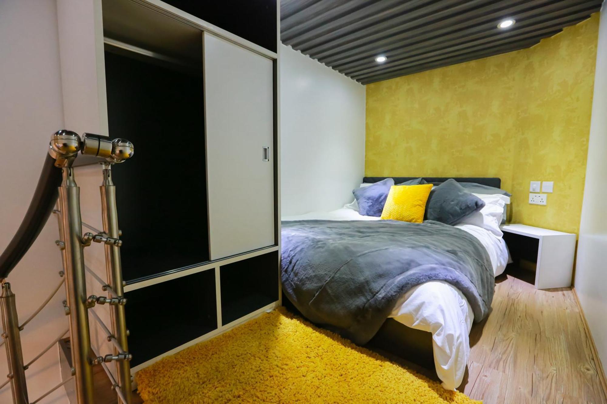 E102 Urban Loft Vista *