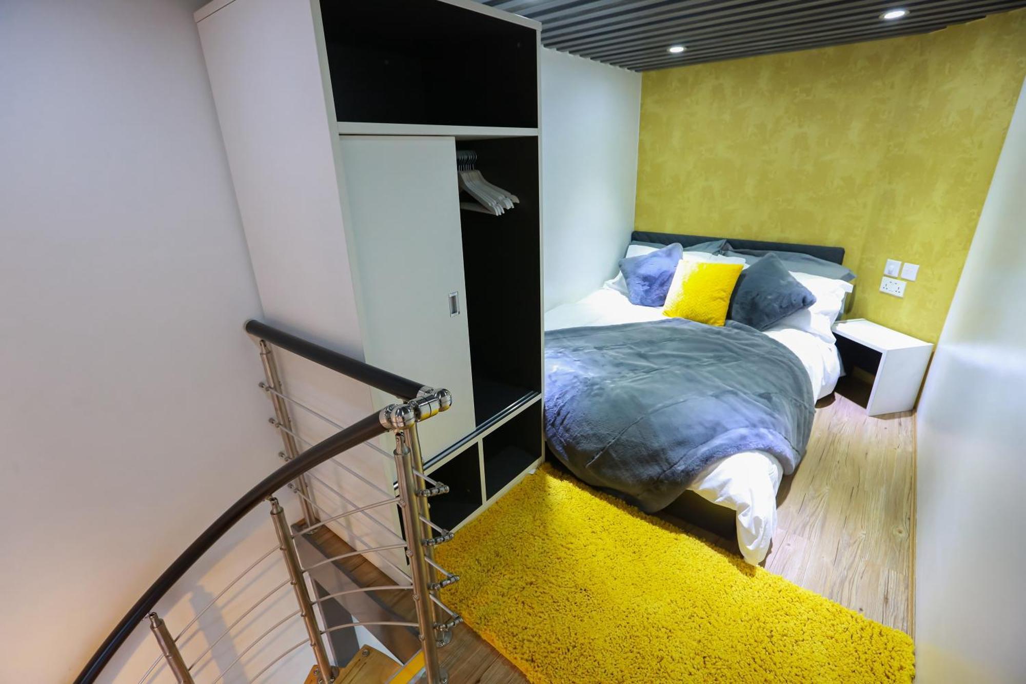 E102 Urban Loft Vista *